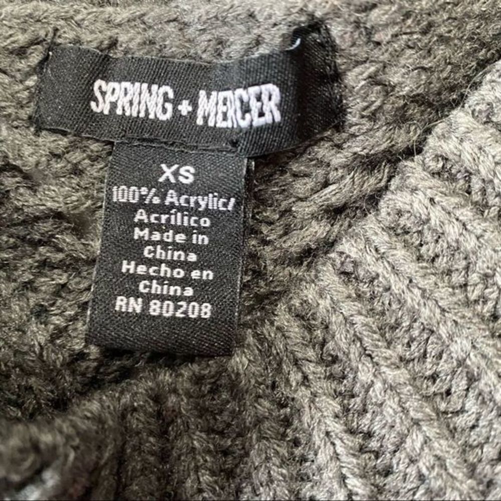 Spring + Mercer Gray Cable Knit Sweater - Picture 2 of 3